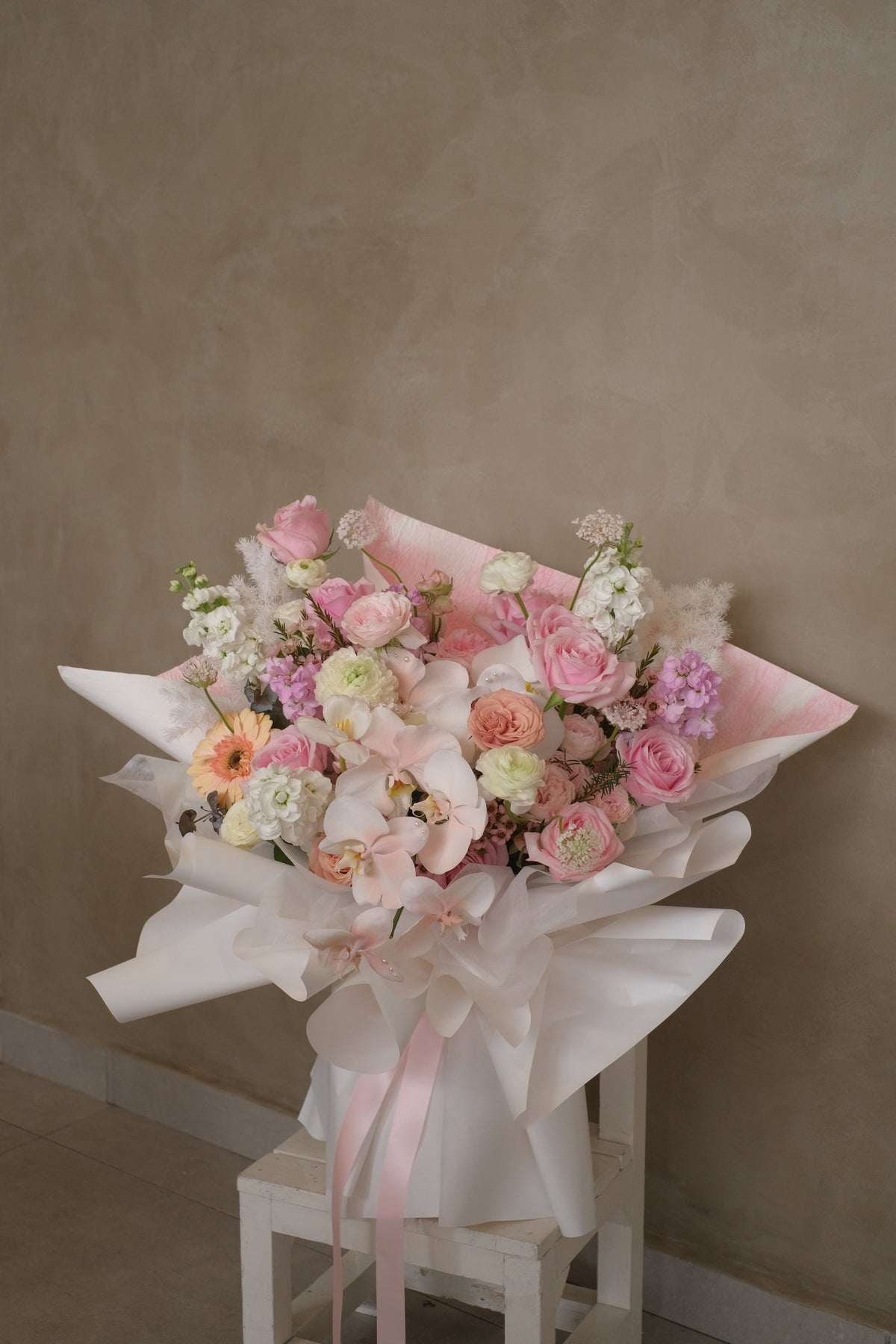 Ballerina Slipper Hydrangea Bouquet by Bamboo Green Florist, Penang, photo 2