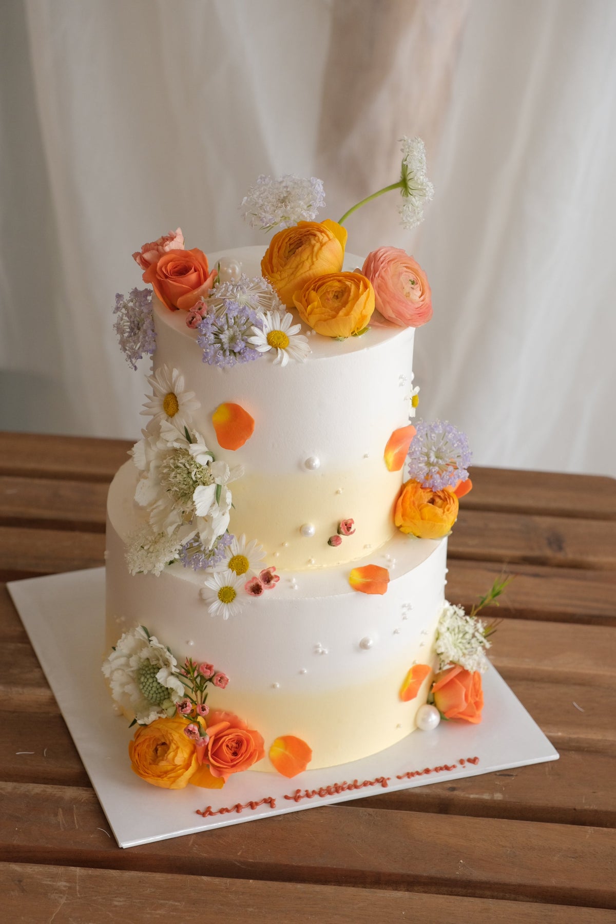 Floral Elegance Cake by Bamboo Green Florist, Penang, photo 2
