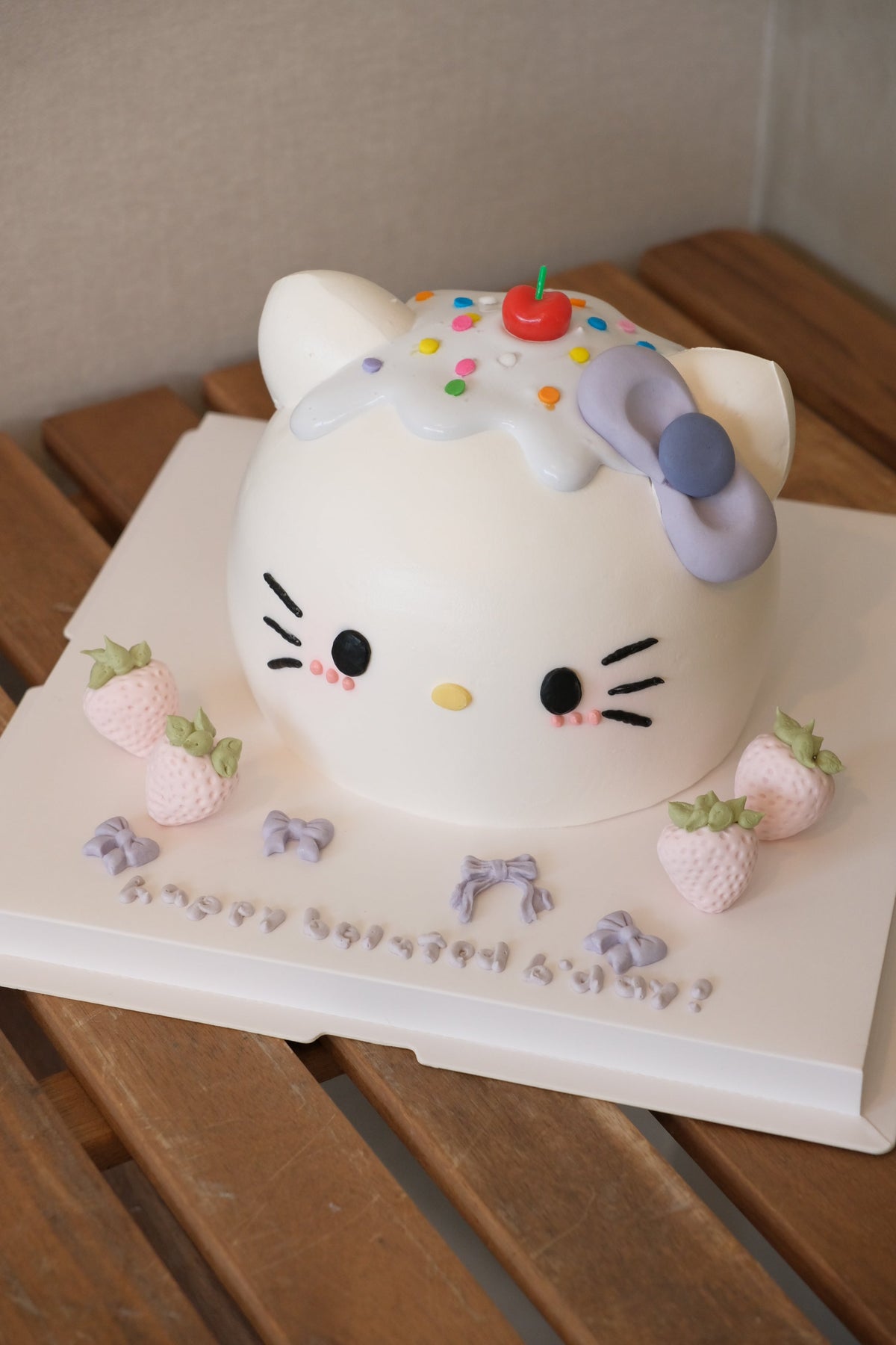 Hello Kitty Cake by Bamboo Green Florist, Penang