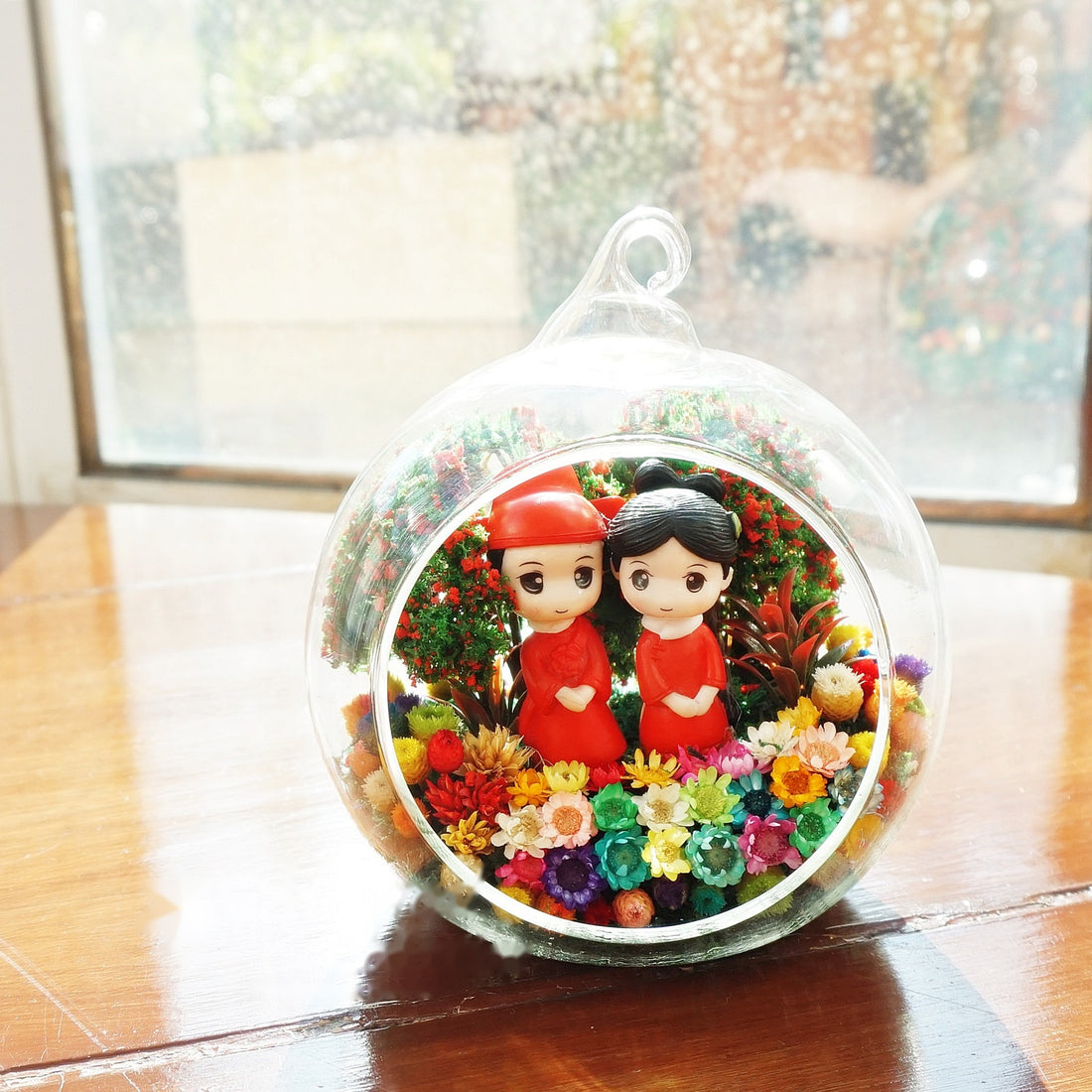 Chinese Wedding Couple preserved flower terrarium