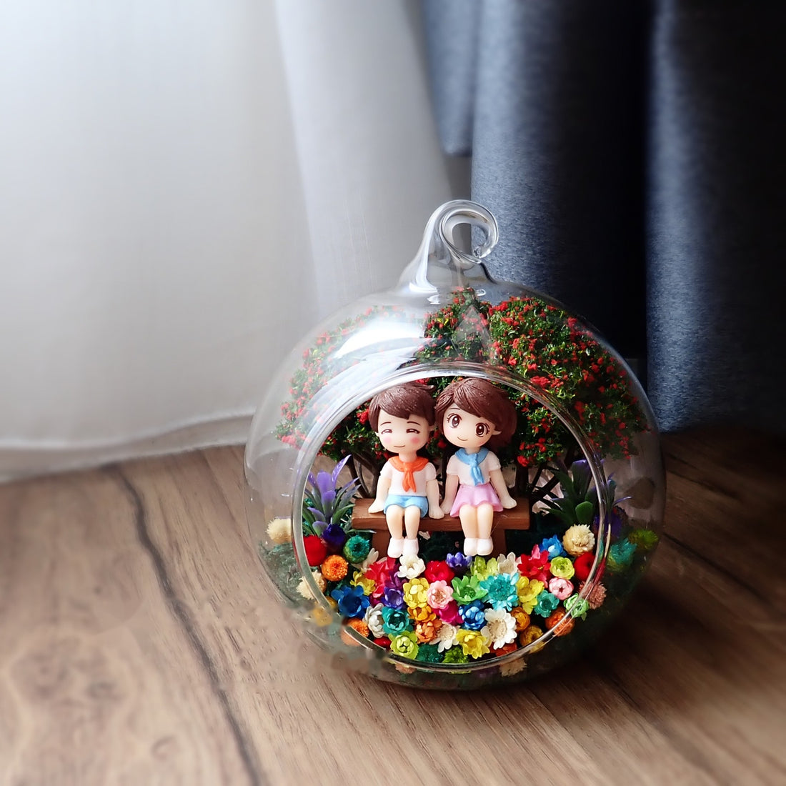 Cute Couple on Bench preserved flower terrarium