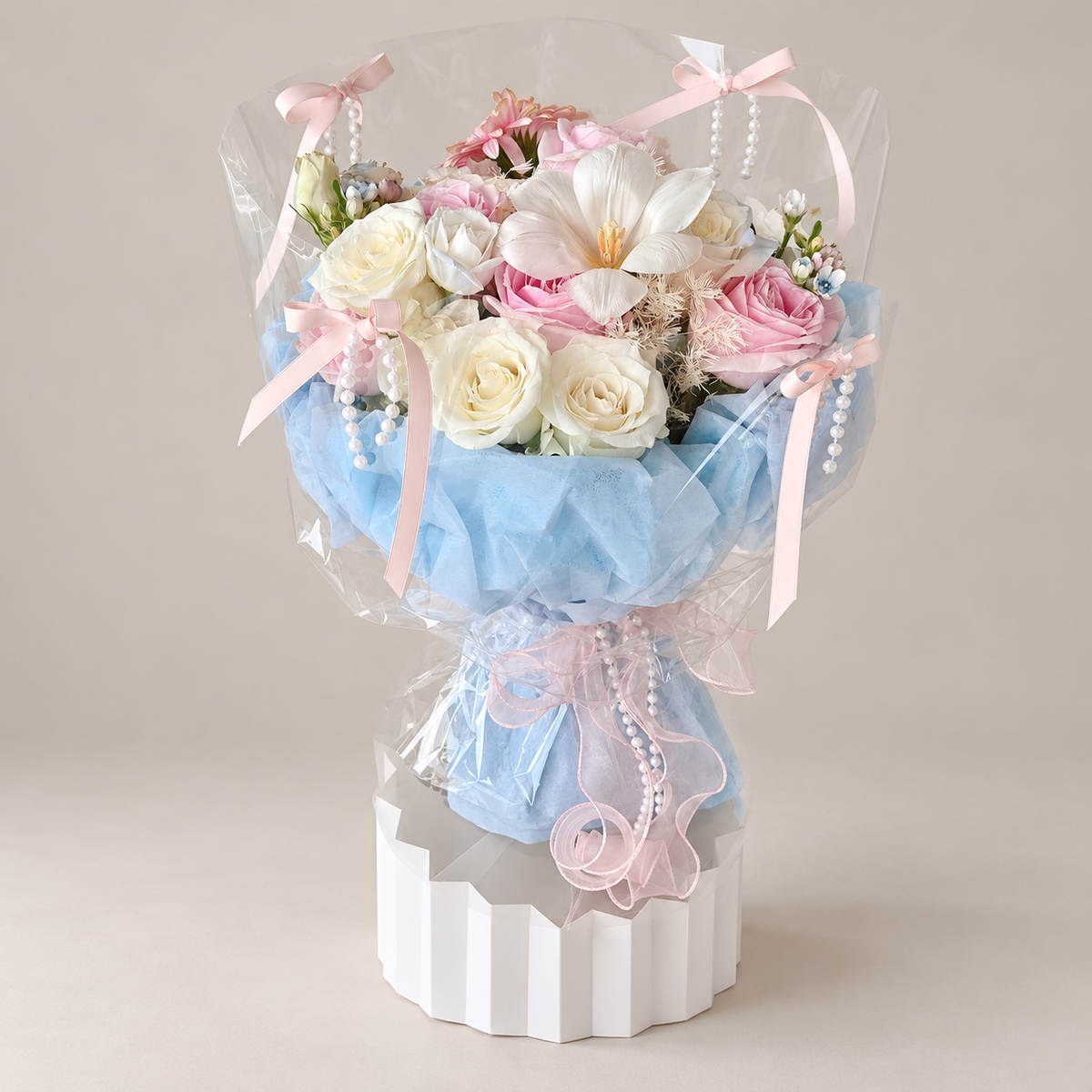 Parfum Rose & Tulip Bouquet — professional studio product photograph.