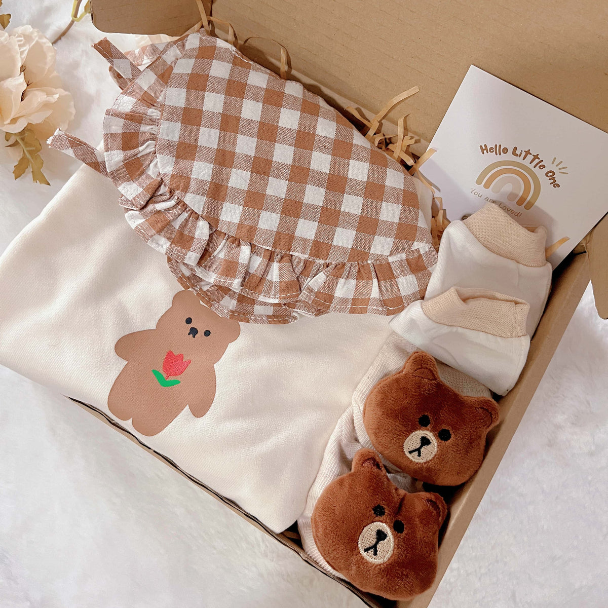 Sweater Bear standard baby gift box with long-sleeve bear sweater romper