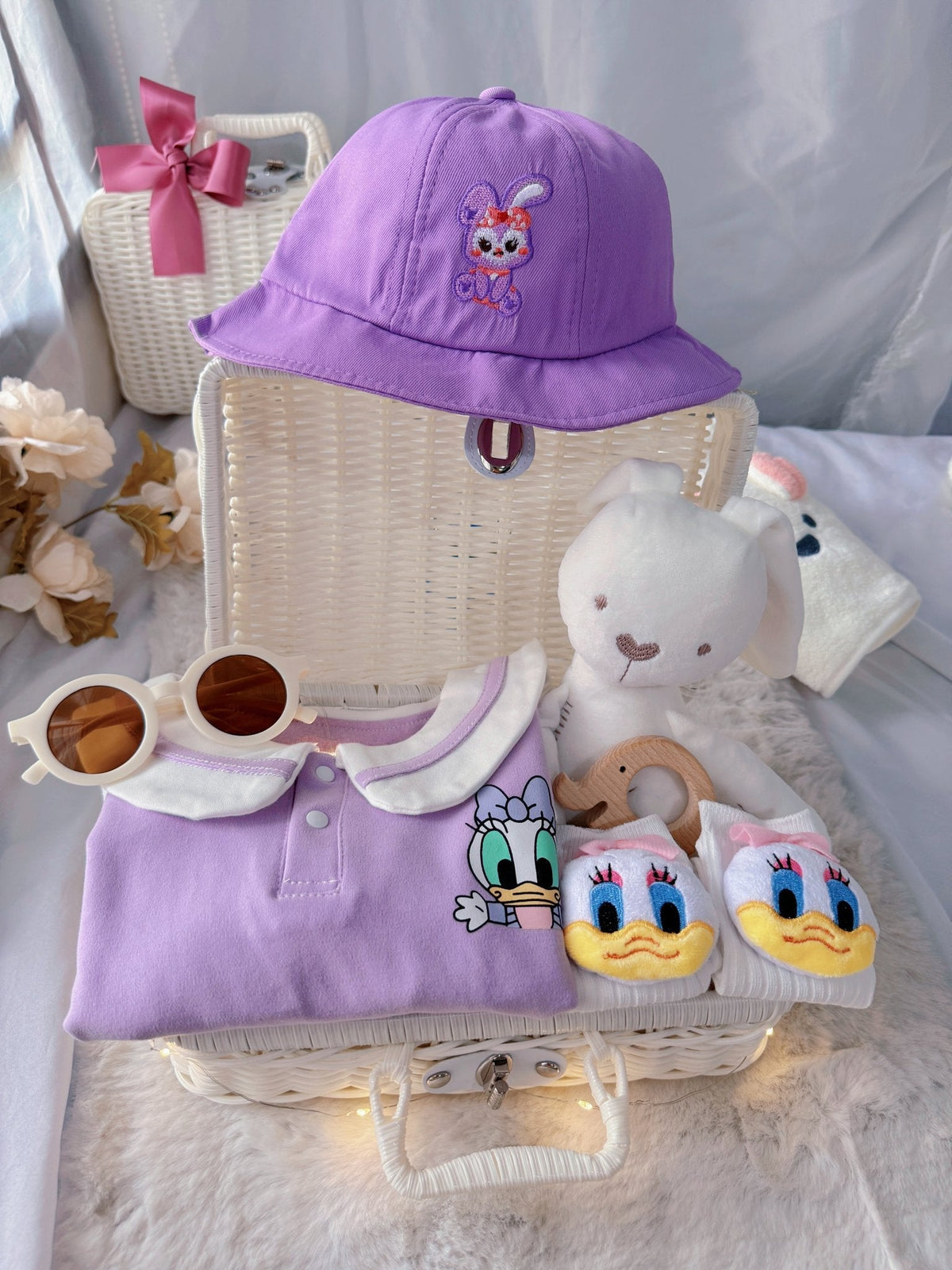 Little Cradle Little Daisy baby girl outfit gift set