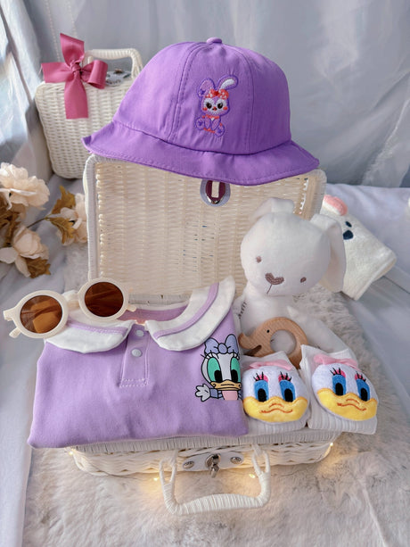Little Cradle Little Daisy baby girl outfit gift set