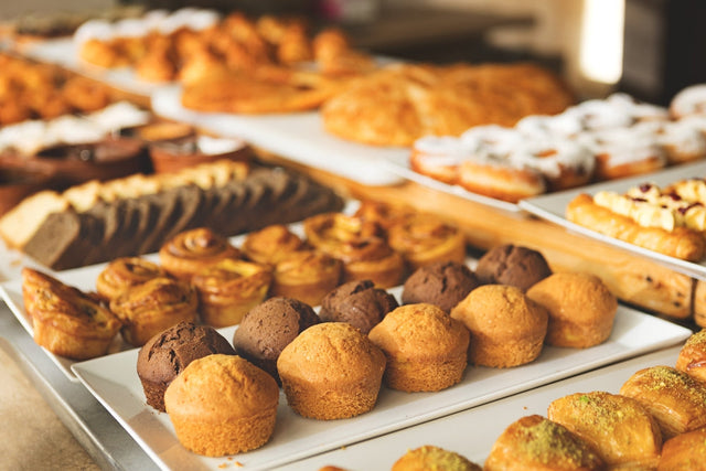 Cakes & treats