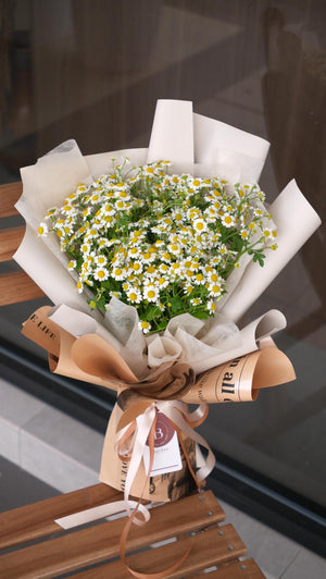 Summer Chamomile Bouquet by Bamboo Green Florist, Penang