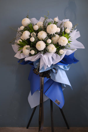 Au Natural Condolence Wreath by Bamboo Green Florist, Penang, photo 3
