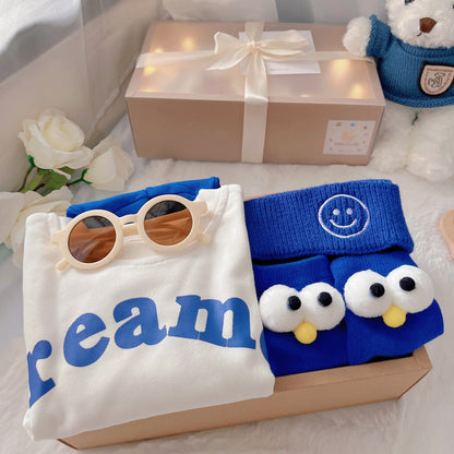 Baby On Fleek classic baby gift box with blue owl &