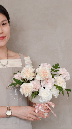 Quaintrelle Vase Arrangement by Bamboo Green Florist, Penang, photo 2