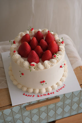 Berry-licious Cake by Bamboo Green Florist, Penang