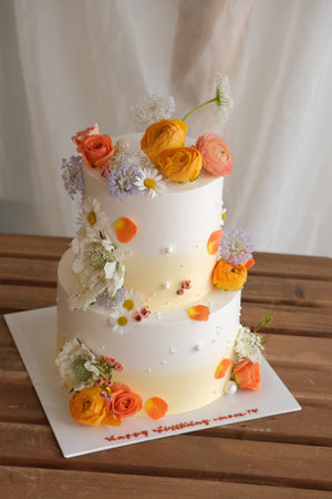 Floral Elegance Cake by Bamboo Green Florist, Penang, photo 2