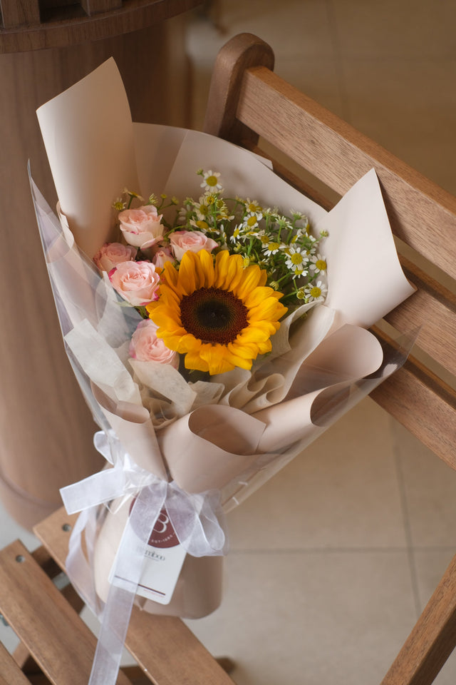 Linc Sunflower Bouquet by Bamboo Green Florist, Penang