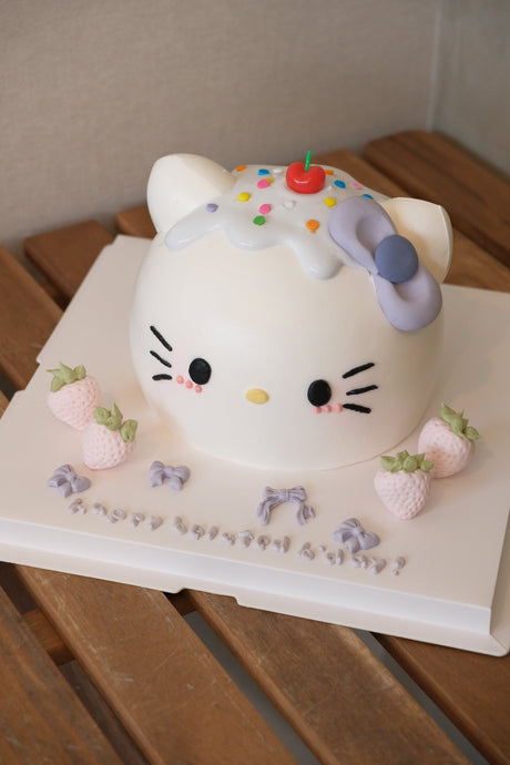 Hello Kitty Cake by Bamboo Green Florist, Penang