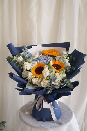 Dream Chaser Sunflower Bouquet by Bamboo Green Florist, Penang