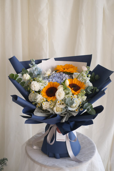 Dream Chaser Sunflower Bouquet by Bamboo Green Florist, Penang