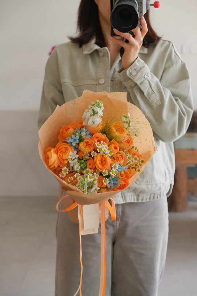 Juicy Holiday Rose Bouquet by Bamboo Green Florist, Penang