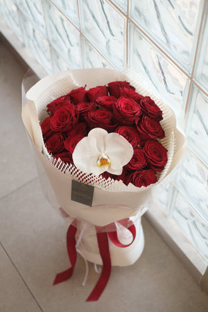 Lady Monroe Rose Bouquet by Bamboo Green Florist, Penang
