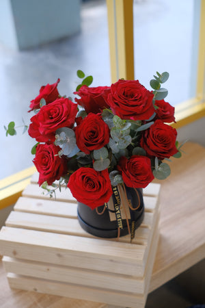 McQueen Flower Box by Bamboo Green Florist, Penang, photo 2