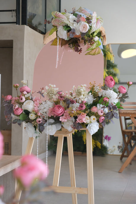 Muscid Acryclic Selfie Mirror by Bamboo Green Florist, Penang