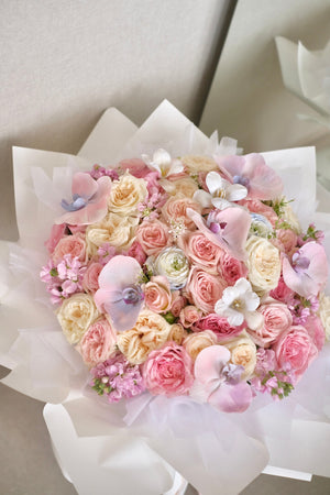 Tulle Senorita Rose Bouquet by Bamboo Green Florist, Penang, photo 2