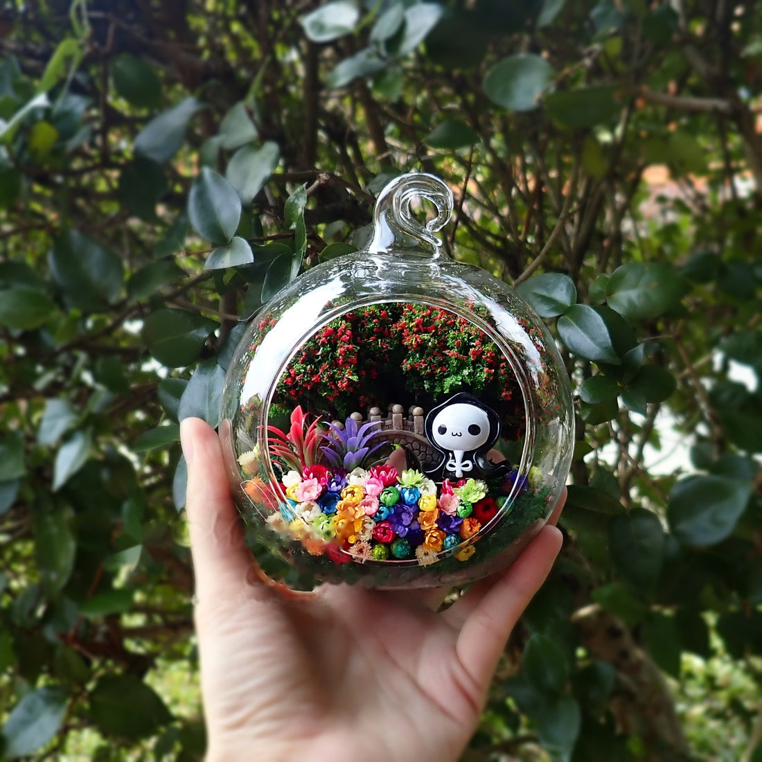 Black Ghost on Bridge preserved flower terrarium