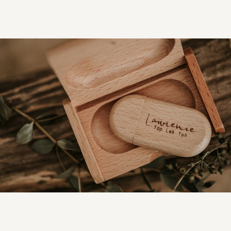 Personalised 32GB wooden USB drive with engraved name in wooden case, By Glee
