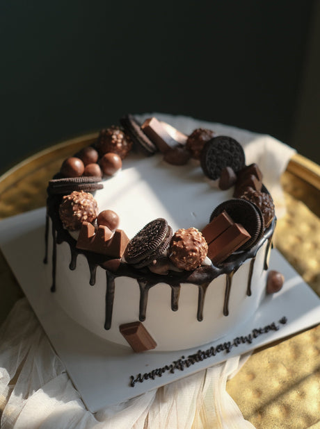 Choco Lover Cake by Bamboo Green Florist, Penang