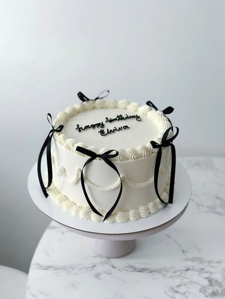 Coquette Cake by Bamboo Green Florist, Penang, photo 2
