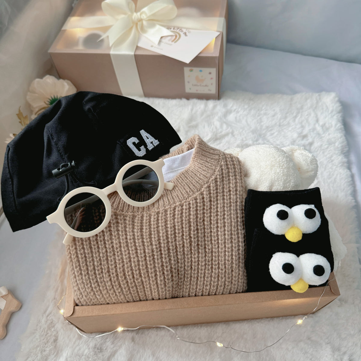 Cozy Khaki classic baby gift box with khaki and brown romper