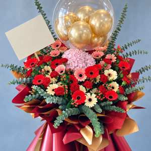 Majestic Triumph Breeze Opening Flower Stand — close-up of product details