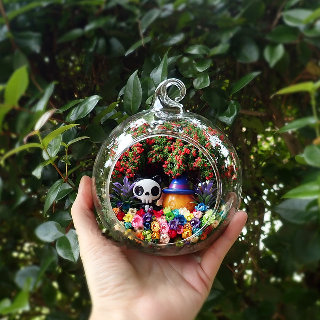 Halloween Skeleton preserved flower terrarium