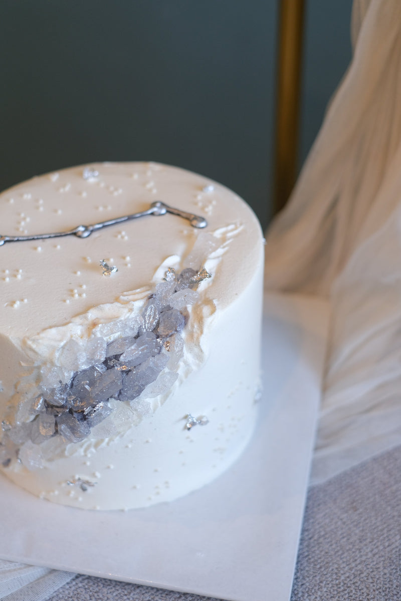 Horoscope Cake by Bamboo Green Florist, Penang