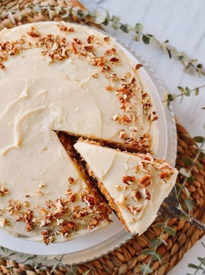 Hummingbird Cake by Bamboo Green Florist, Penang
