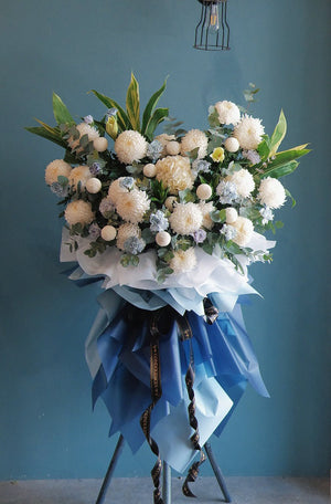 Au Natural Condolence Wreath by Bamboo Green Florist, Penang, photo 5