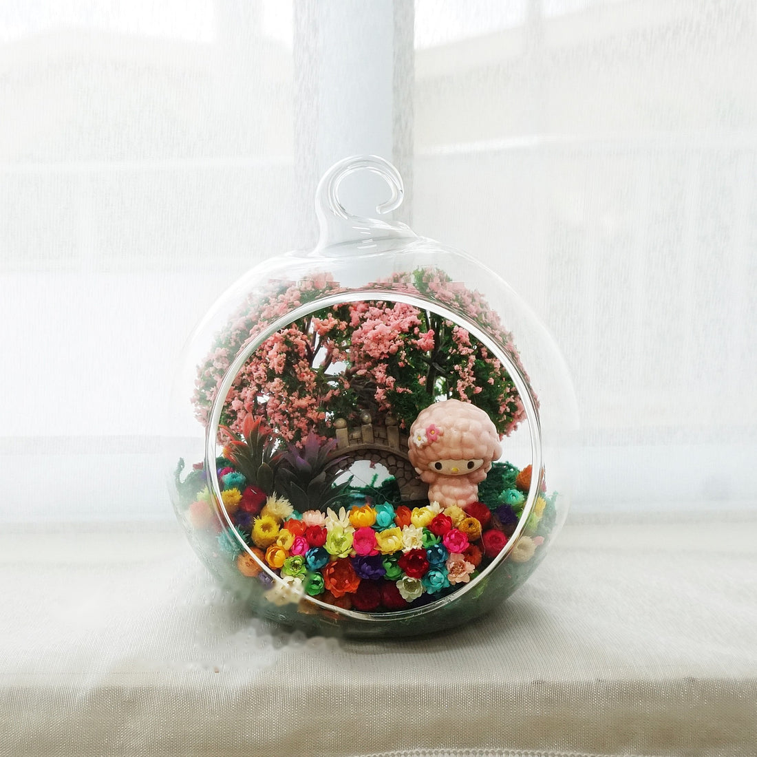 Kitten in Costume preserved flower terrarium