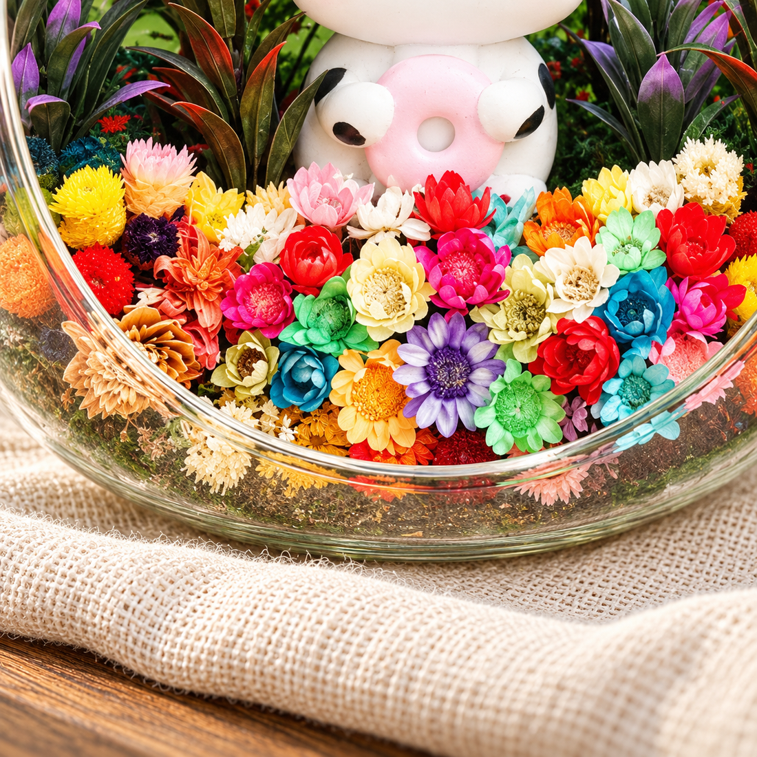 White Calf Preserved Flower Terrarium — flower glass detail