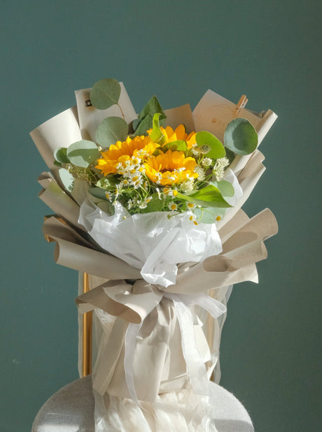 Sunny Ivory Sunflower Bouquet by Bamboo Green Florist, Penang, photo 2