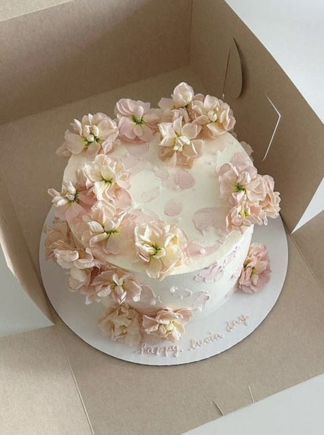 Tender Treasures Cake by Bamboo Green Florist, Penang, photo 2
