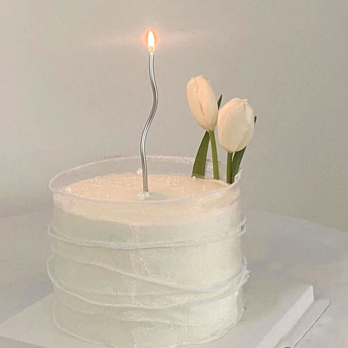 Tulips Cake by Bamboo Green Florist, Penang