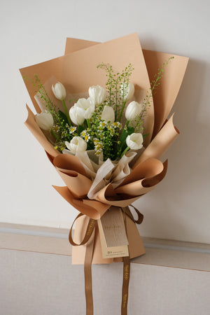 Venezia Tulip Bouquet by Bamboo Green Florist, Penang